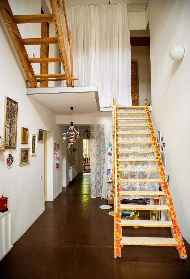 Art House Kutateli Hotel Tsqaltubo Exterior photo